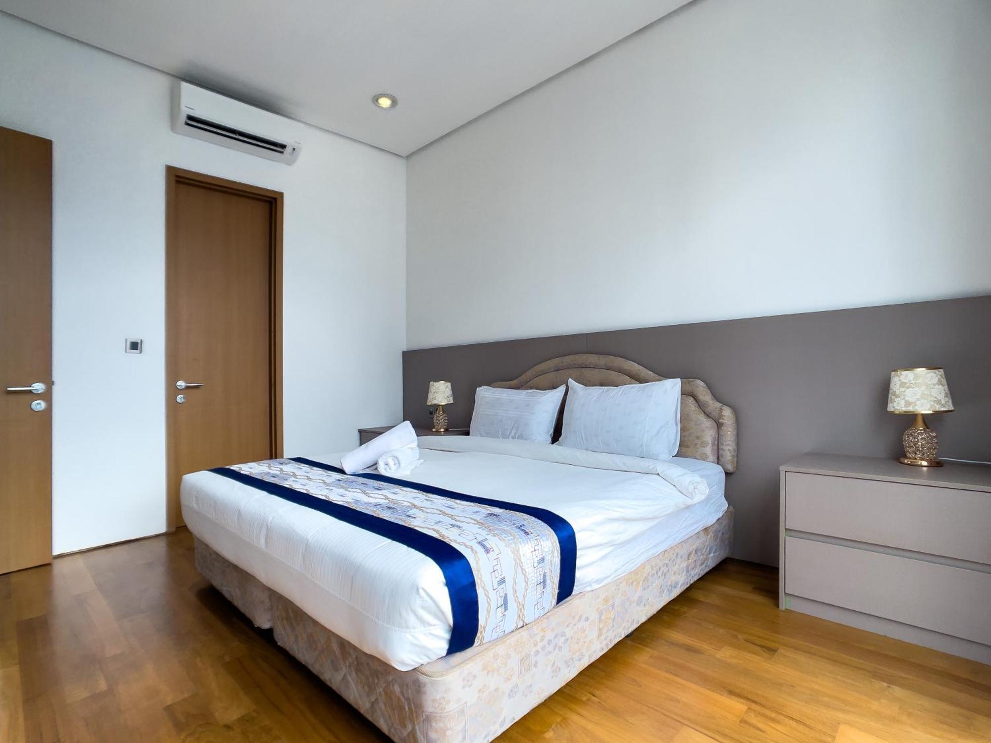 Apartment Vortex By Premium